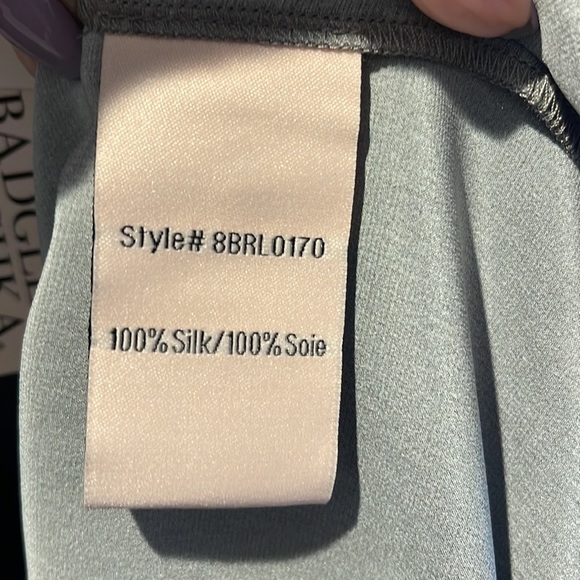 NWT - Badgley Mischka 100% SILK BLUE/Black Ombré Silk Hi/Low Lounge Top- Sz S - Picture 8 of 9